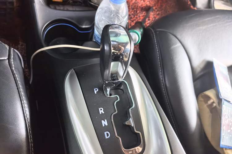 Used Dodge Journey 2014 2.4L Two-Wheel Drive Touring Edition Gear Lever