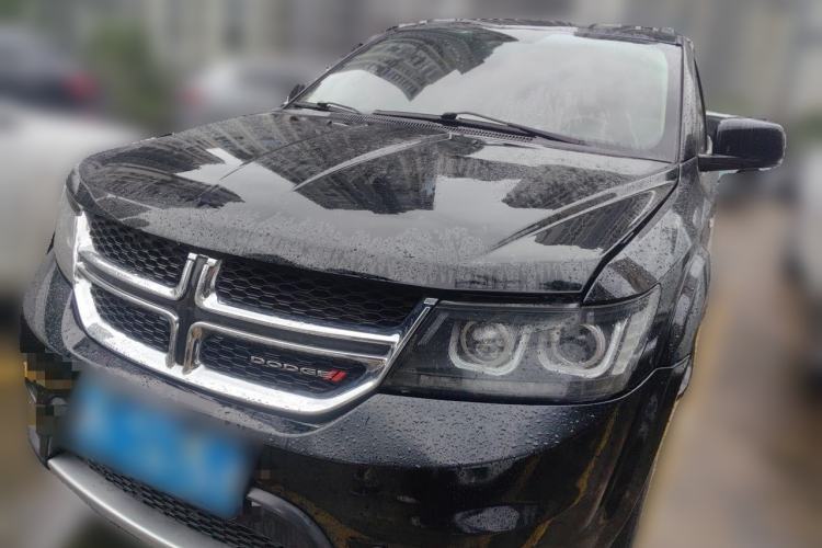 Used Dodge Journey 2014 2.4L Two-Wheel Drive Touring Edition Guazi used car, China used car export, Used car for sale, Used  cars, Cheapest cars for sale