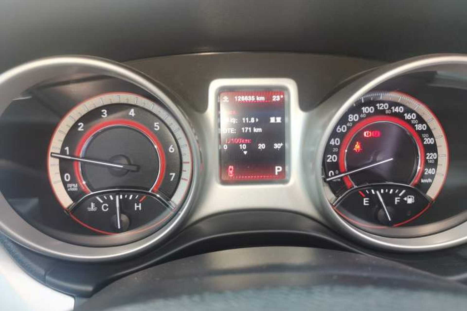 Used Dodge Journey 2014 2.4L Two-Wheel Drive Touring Edition Instrument Cluster