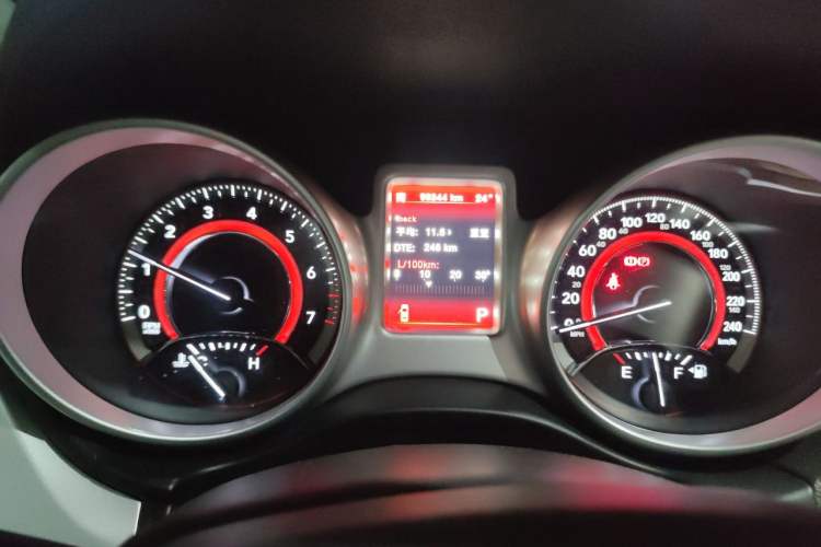 Used Dodge Journey 2014 2.4L Two-Wheel Drive Touring Edition Instrument Cluster