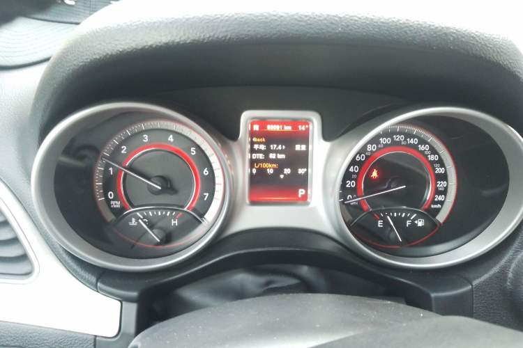 Used Dodge Journey 2014 2.4L Two-Wheel Drive Touring Edition Instrument Cluster