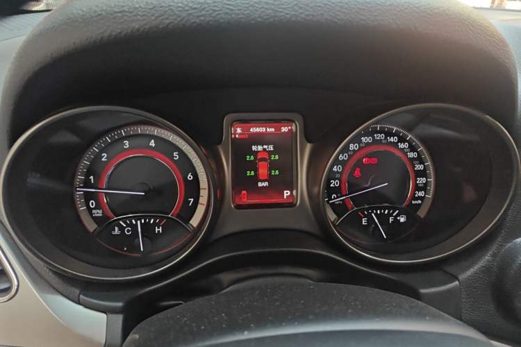 Used Dodge Journey 2014 2.4L Two-Wheel Drive Touring Edition Instrument Cluster