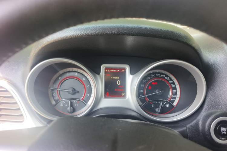 Used Dodge Journey 2014 2.4L Two-Wheel Drive Touring Edition Instrument Cluster