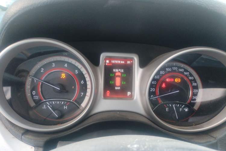 Used Dodge Journey 2014 2.4L Two-Wheel Drive Touring Edition Instrument Cluster