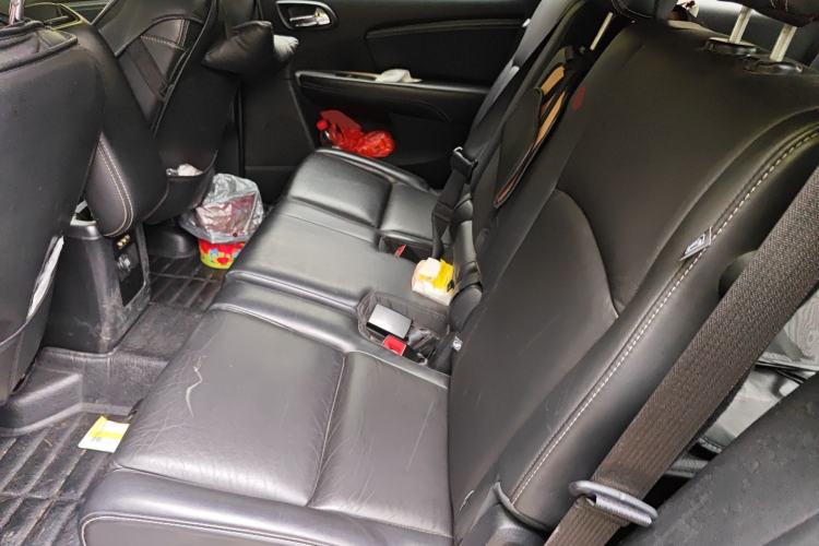 Used Dodge Journey 2014 2.4L Two-Wheel Drive Touring Edition Left Rear Seat