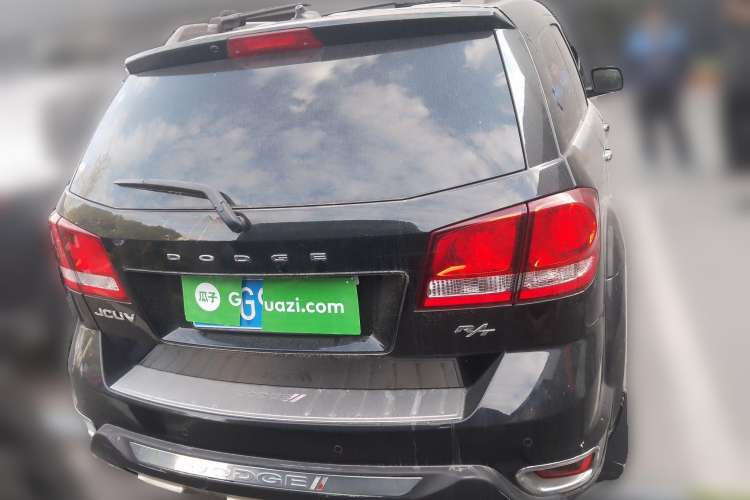 Used Dodge Journey 2014 2.4L Two-Wheel Drive Touring Edition Rear