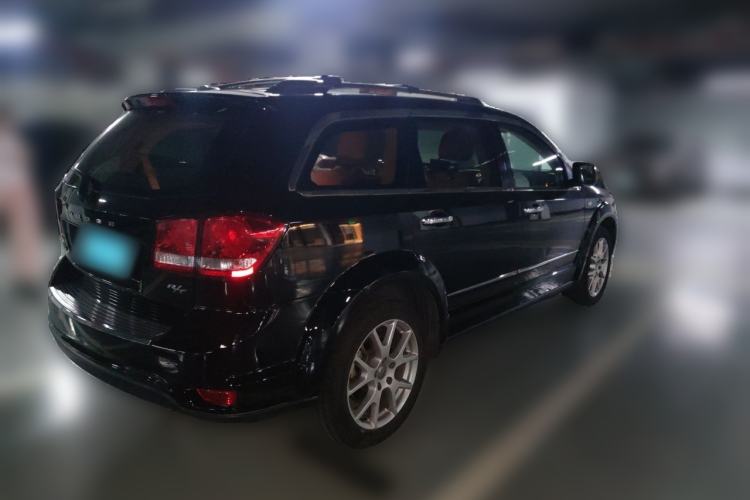 Used Dodge Journey 2014 2.4L Two-Wheel Drive Touring Edition Rear Right 45 Deg