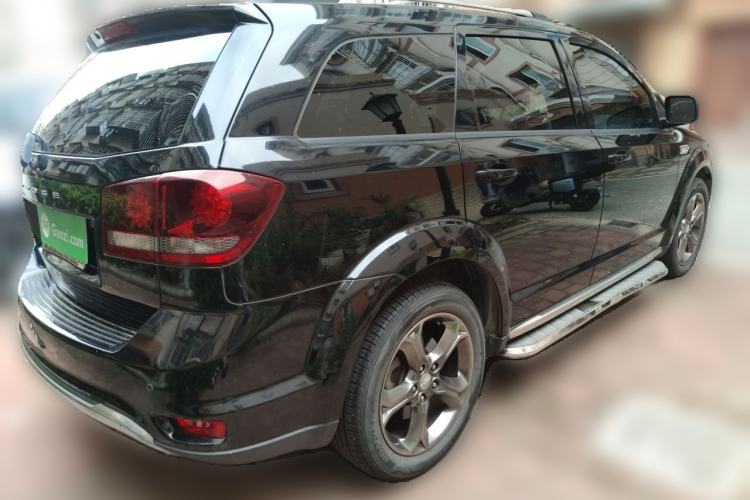 Used Dodge Journey 2014 2.4L Two-Wheel Drive Touring Edition Rear Right 45 Deg
