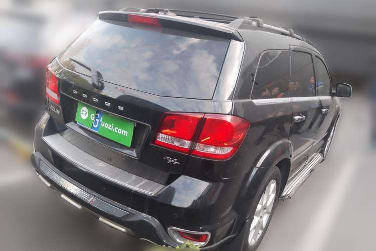 Used Dodge Journey 2014 2.4L Two-Wheel Drive Touring Edition Rear Right 45 Deg