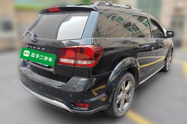 Used Dodge Journey 2014 2.4L Two-Wheel Drive Touring Edition Rear Right 45 Deg