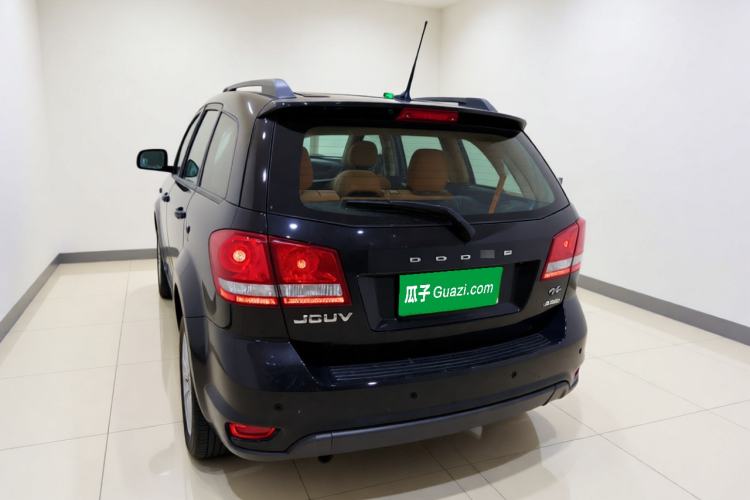 Used Dodge Journey 2014 2.4L Two-Wheel Drive Touring Edition Rear