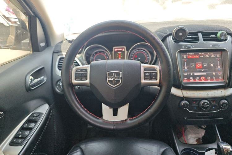 Used Dodge Journey 2014 2.4L Two-Wheel Drive Touring Edition Steering Wheel