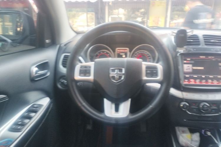 Used Dodge Journey 2014 2.4L Two-Wheel Drive Touring Edition Steering Wheel