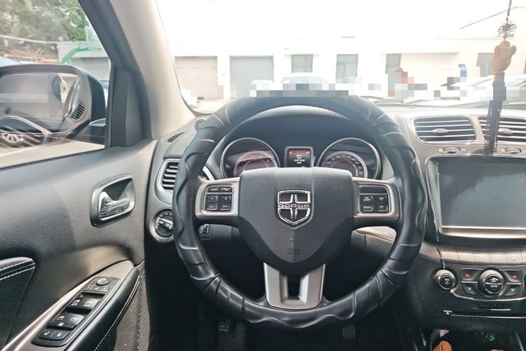 Used Dodge Journey 2014 2.4L Two-Wheel Drive Touring Edition Steering Wheel