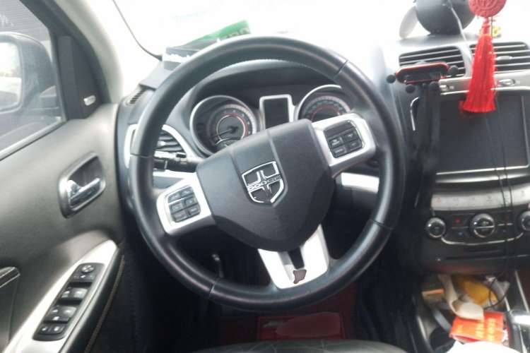 Used Dodge Journey 2014 2.4L Two-Wheel Drive Touring Edition Steering Wheel