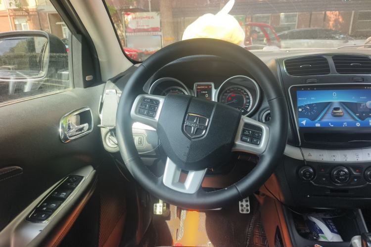 Used Dodge Journey 2014 2.4L Two-Wheel Drive Touring Edition Steering Wheel