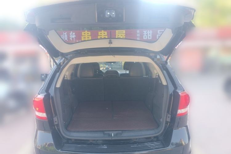 Used Dodge Journey 2014 2.4L Two-Wheel Drive Touring Edition Trunk