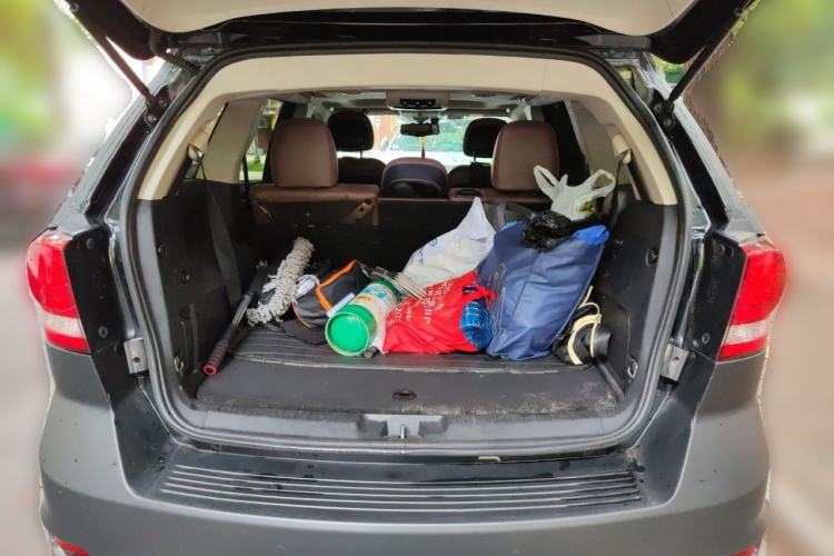 Used Dodge Journey 2014 2.4L Two-Wheel Drive Touring Edition Trunk