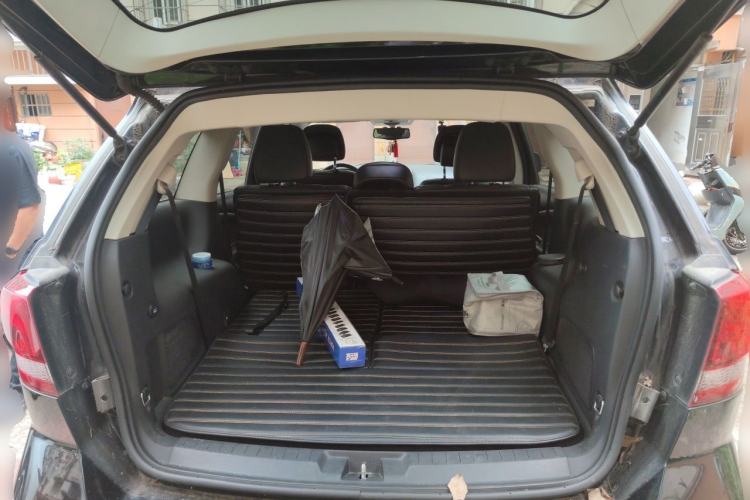 Used Dodge Journey 2014 2.4L Two-Wheel Drive Touring Edition Trunk