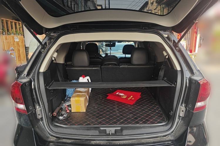 Used Dodge Journey 2014 2.4L Two-Wheel Drive Touring Edition Trunk