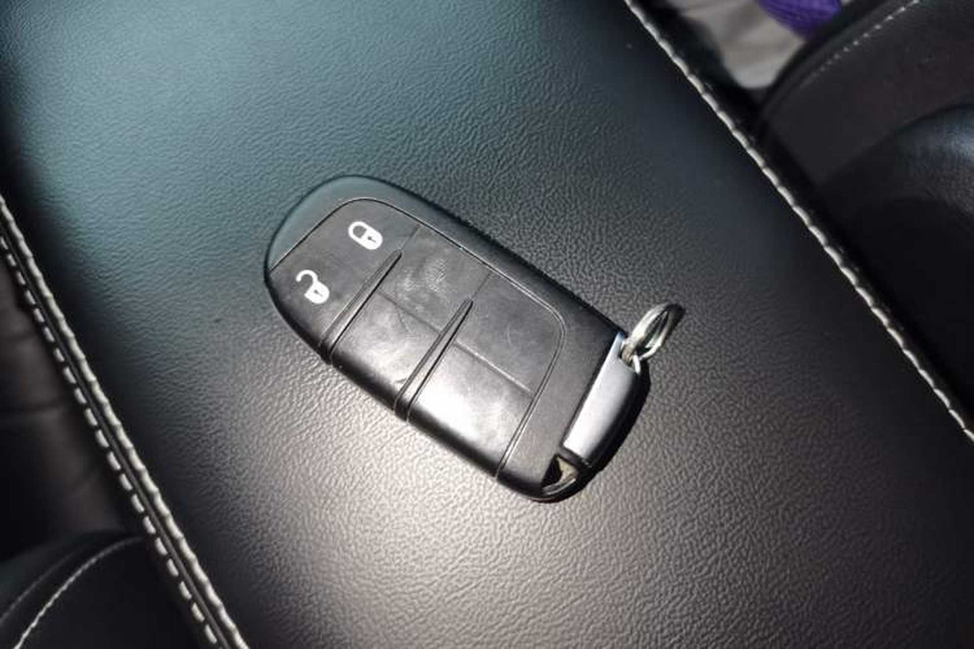 Used Dodge Journey 2014 2.4L Two-Wheel Drive Touring Edition Vehicle Key