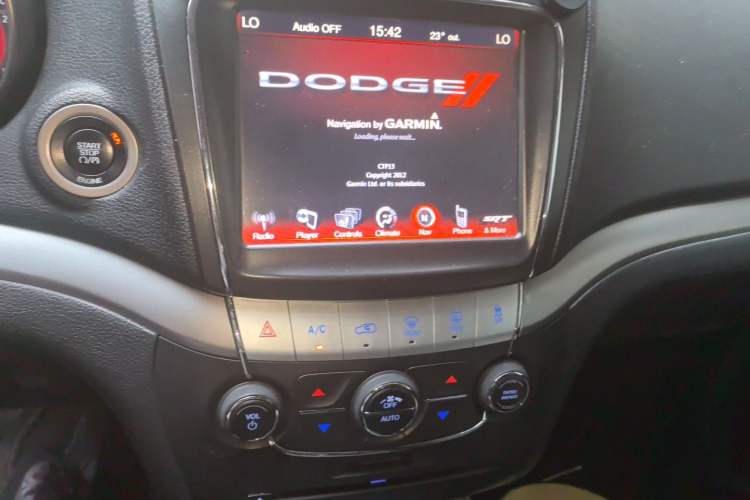 Used Dodge Journey 2014 2.4L Two-Wheel Drive Touring Edition Audio And AC Panel
