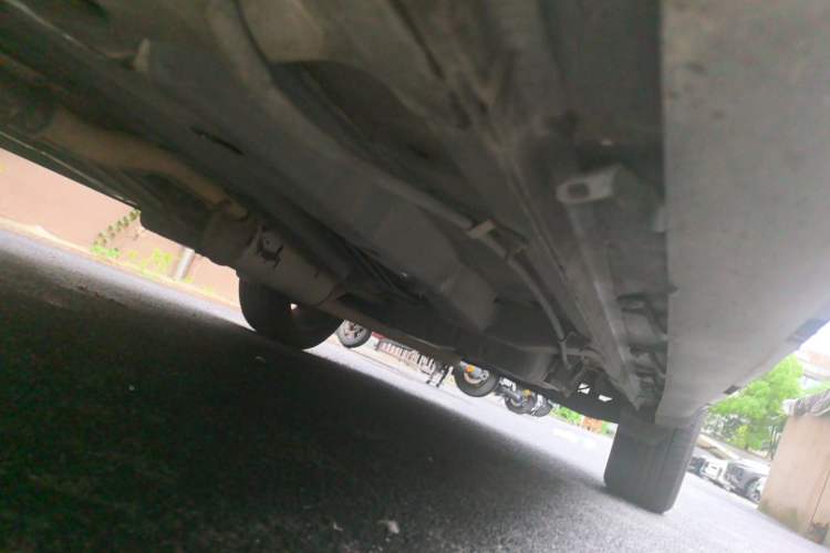 Used Dodge Journey 2014 2.4L Two-Wheel Drive Touring Edition Chassis Front Left