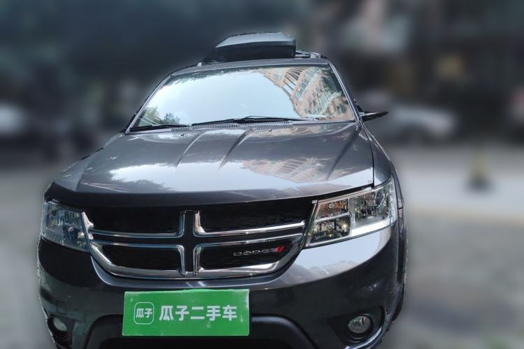 Used Dodge Journey 2014 2.4L Two-Wheel Drive Touring Edition Front