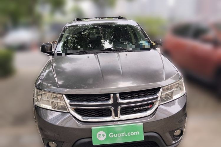 Used Dodge Journey 2014 2.4L Two-Wheel Drive Touring Edition Front