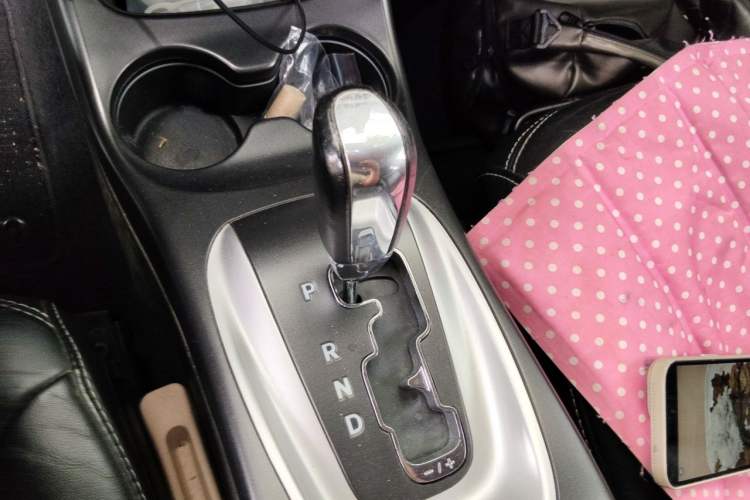 Used Dodge Journey 2014 2.4L Two-Wheel Drive Touring Edition Gear Lever