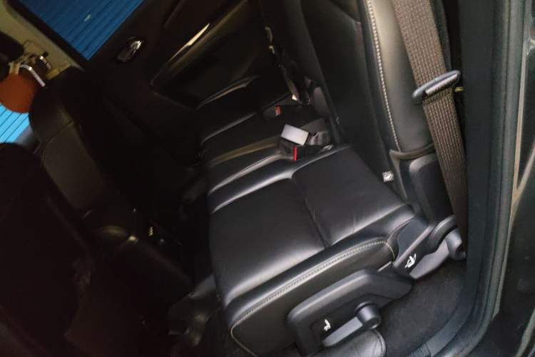 Used Dodge Journey 2014 2.4L Two-Wheel Drive Touring Edition Left Rear Seat