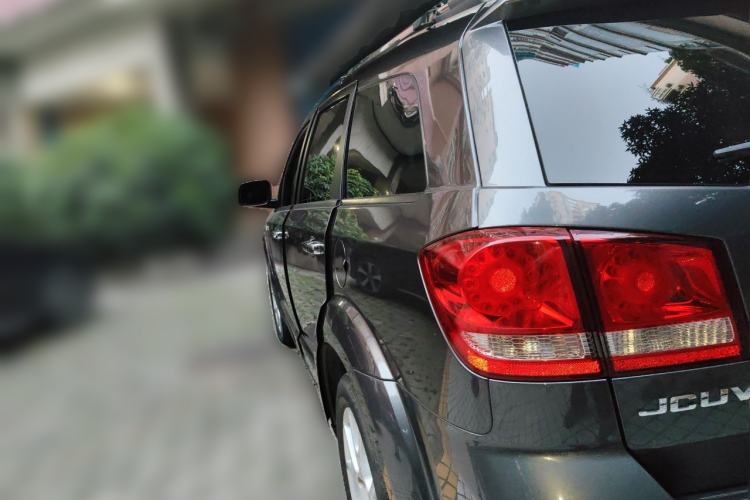 Used Dodge Journey 2014 2.4L Two-Wheel Drive Touring Edition Rear Left 45 Deg
