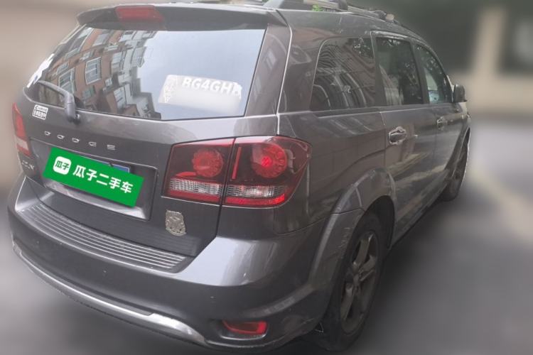 Used Dodge Journey 2014 2.4L Two-Wheel Drive Touring Edition Rear Right 45 Deg