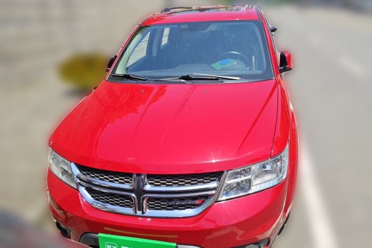 Used Dodge Journey 2014 2.4L Two-Wheel Drive Touring Edition Front