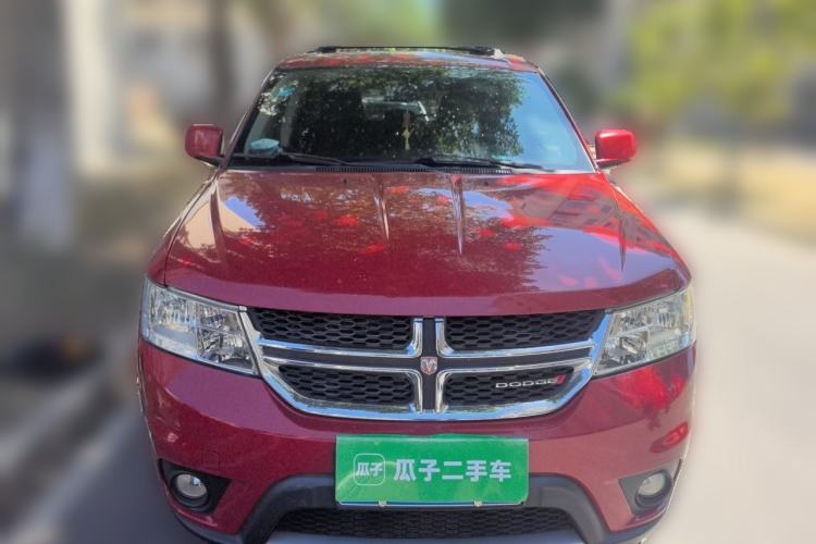Used Dodge Journey 2014 2.4L Two-Wheel Drive Touring Edition Front