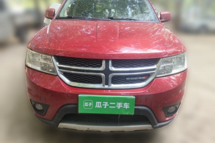 Used Dodge Journey 2014 2.4L Two-Wheel Drive Touring Edition Front