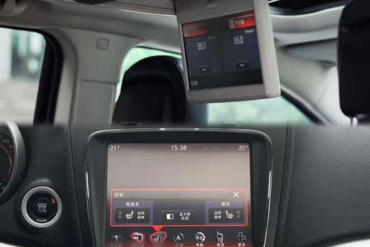 Used Dodge Journey 2014 2.4L Two-Wheel Drive Touring Edition Interior 3