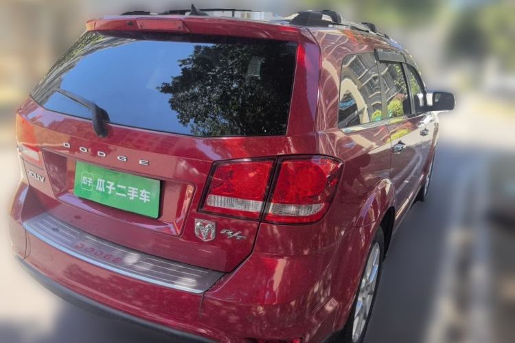 Used Dodge Journey 2014 2.4L Two-Wheel Drive Touring Edition Rear Right 45 Deg
