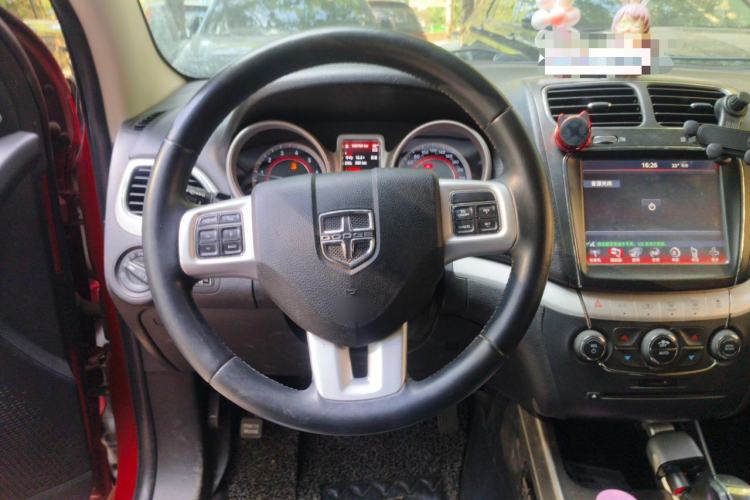 Used Dodge Journey 2014 2.4L Two-Wheel Drive Touring Edition Steering Wheel