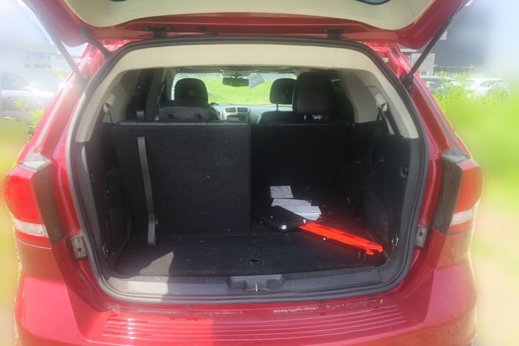 Used Dodge Journey 2014 2.4L Two-Wheel Drive Touring Edition Trunk
