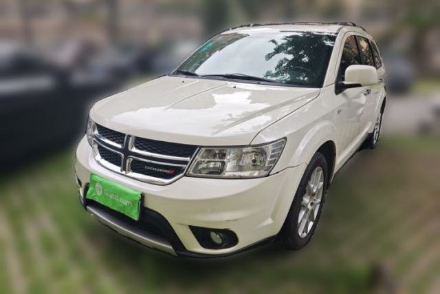 Ojetý Dodge Journey 2014 2.4L Two-Wheel Drive Touring Edition