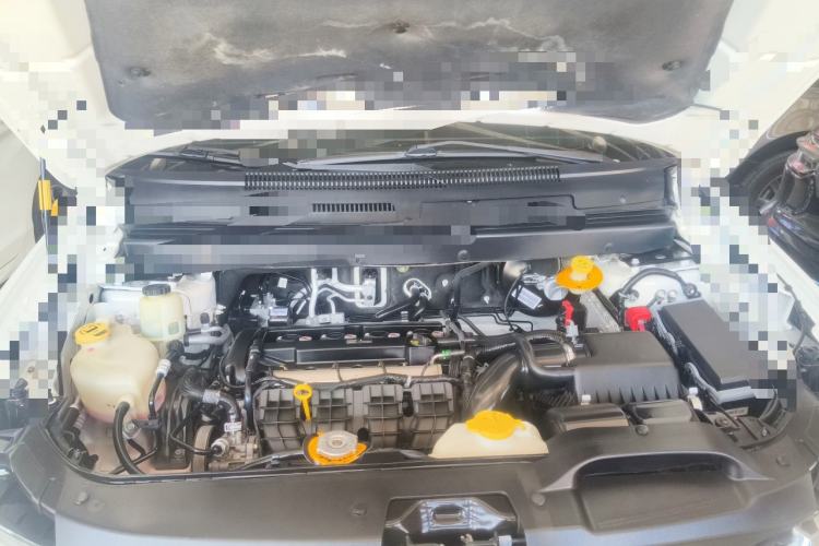 Used Dodge Journey 2014 2.4L Two-Wheel Drive Touring Edition Engine Bay