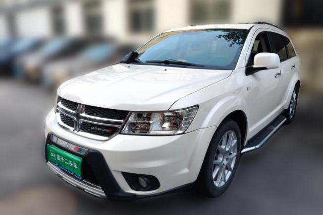 Ojetý Dodge Journey 2014 2.4L Two-Wheel Drive Touring Edition