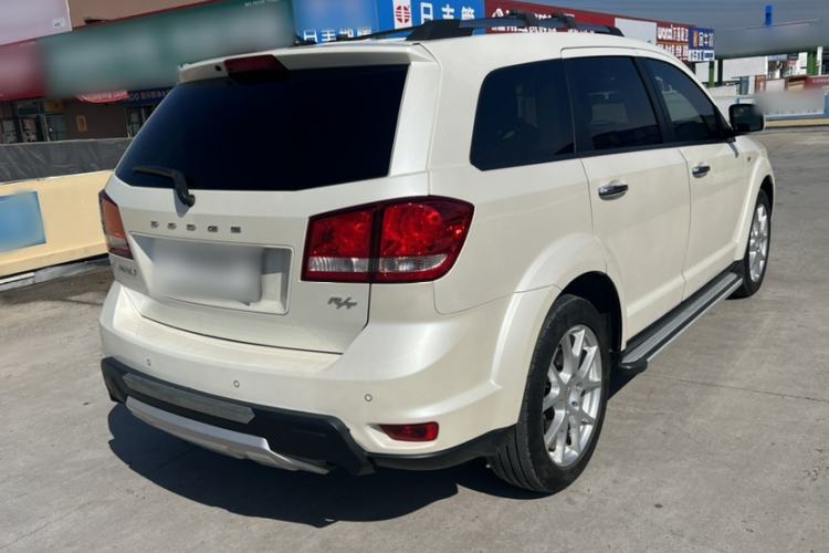 Used Dodge Journey 2014 2.4L Two-Wheel Drive Touring Edition Exterior 5