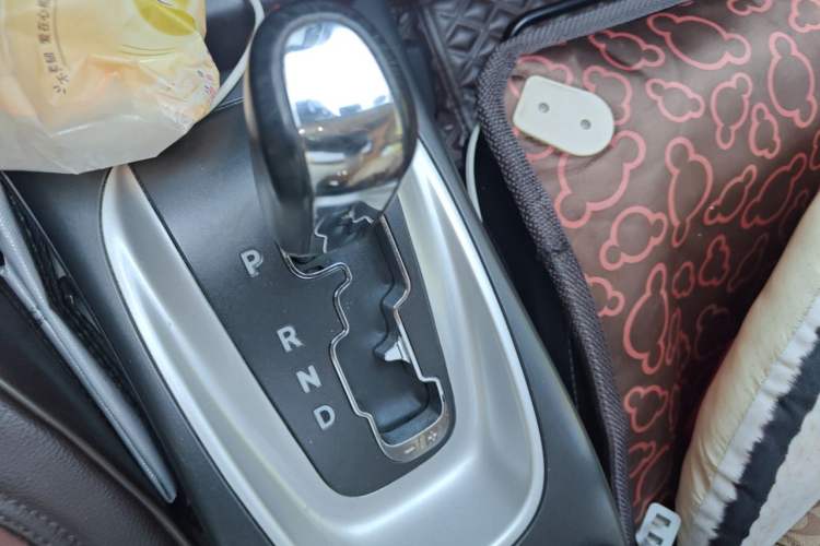 Used Dodge Journey 2014 2.4L Two-Wheel Drive Touring Edition Gear Lever
