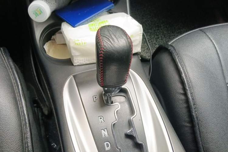 Used Dodge Journey 2014 2.4L Two-Wheel Drive Touring Edition Gear Lever