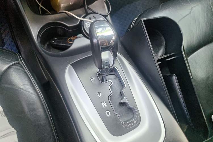 Used Dodge Journey 2014 2.4L Two-Wheel Drive Touring Edition Gear Lever