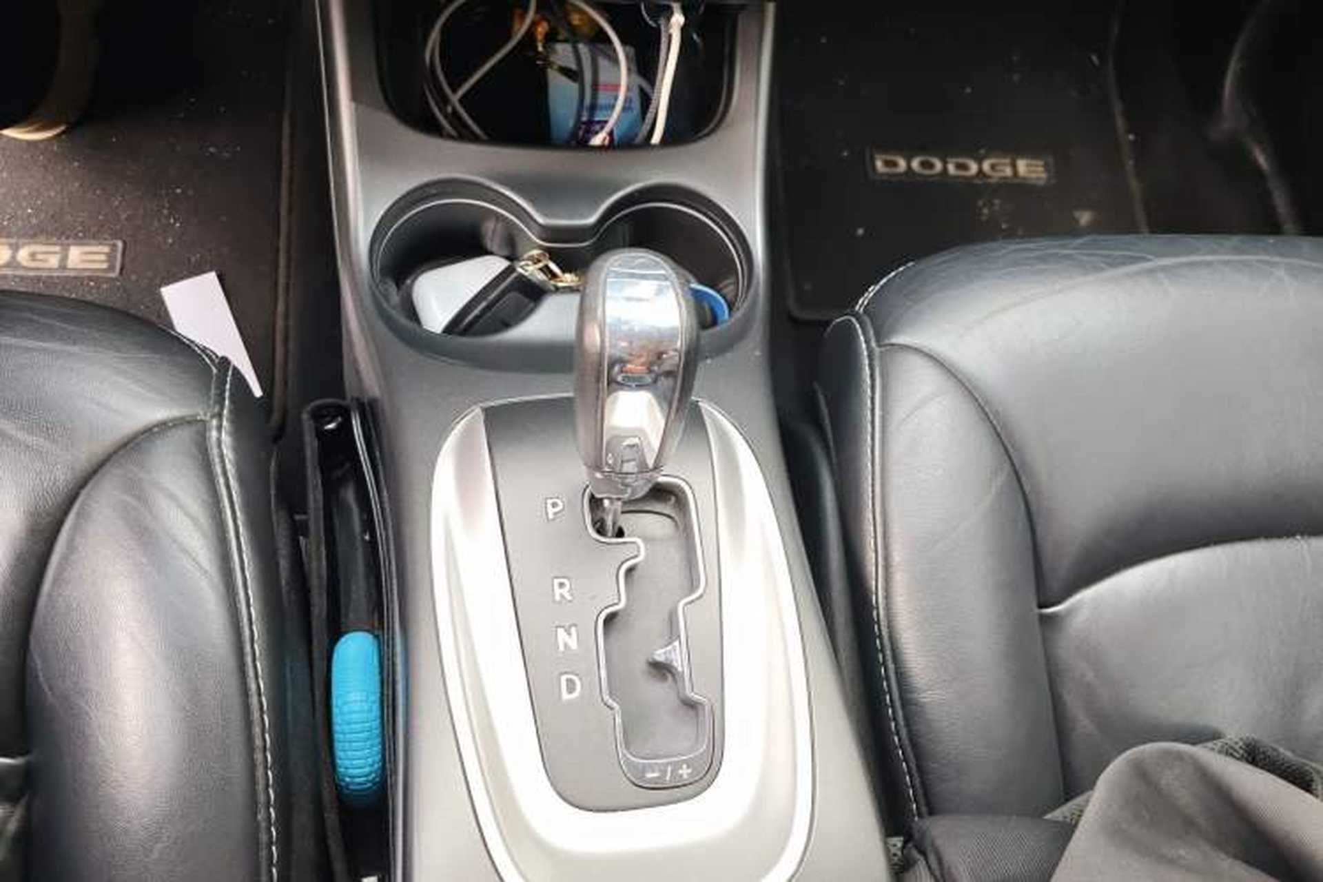 Used Dodge Journey 2014 2.4L Two-Wheel Drive Touring Edition Gear Lever