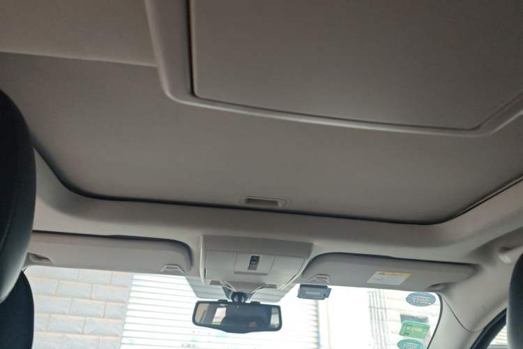 Used Dodge Journey 2014 2.4L Two-Wheel Drive Touring Edition Headliner