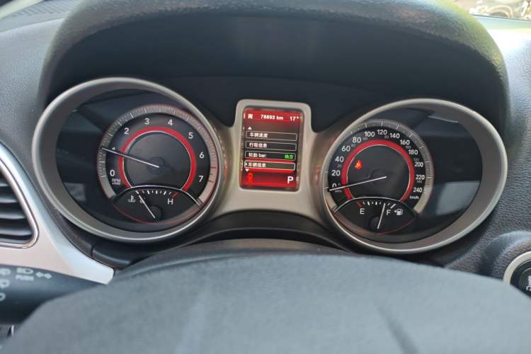 Used Dodge Journey 2014 2.4L Two-Wheel Drive Touring Edition Instrument Cluster